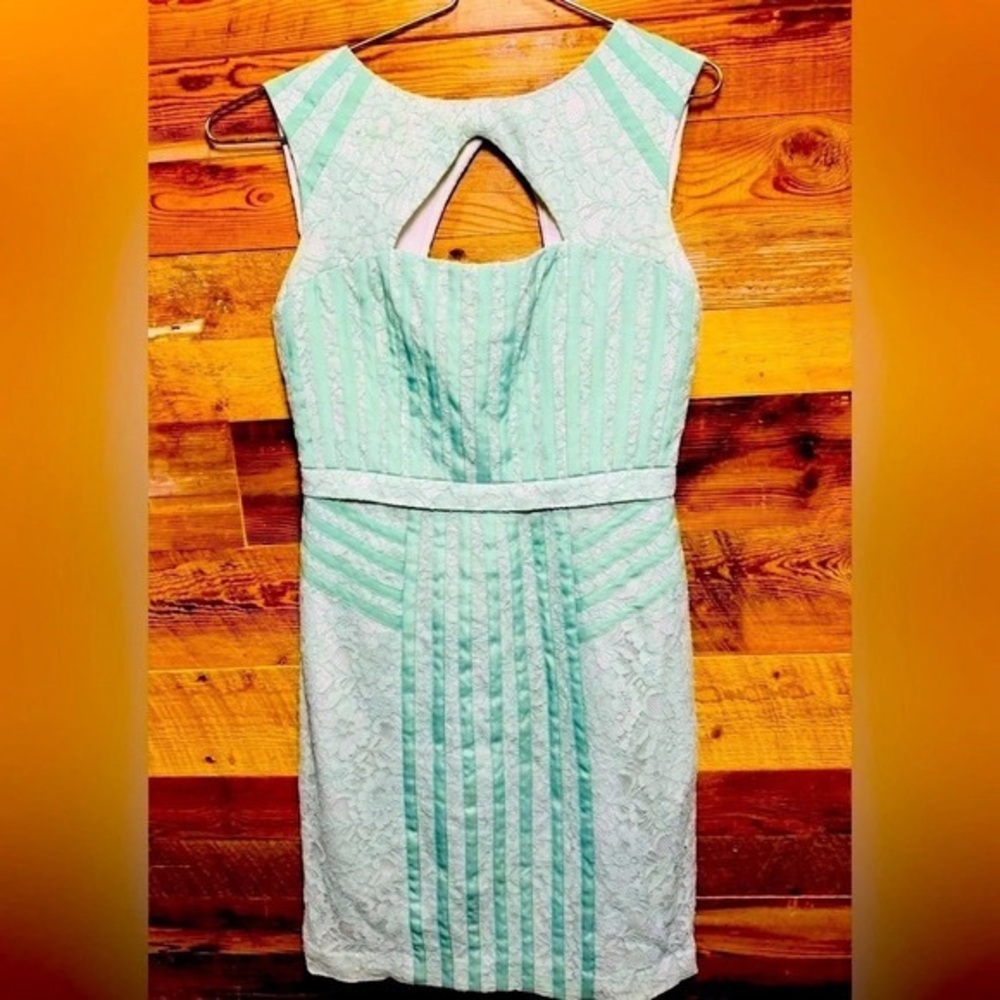 BCBGMAXAZRIA umi lace sheath mini dress mint aqua US2 bodycon ribbon party rare